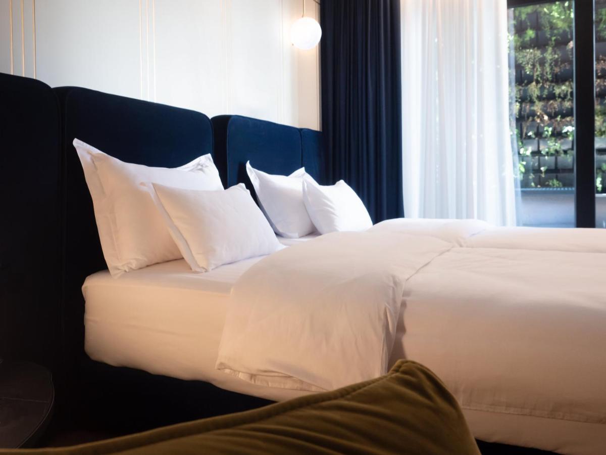 Moncafe Boutique Hotel & Spa Тирана Екстериор снимка